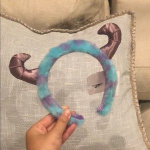 Sold —Disney Parks Sully Horns Headband